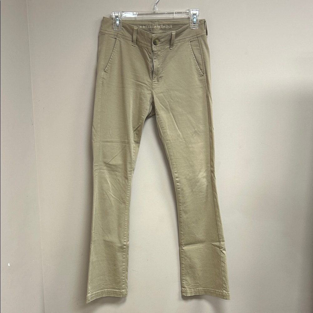 American Eagle Outfitters Khaki pants